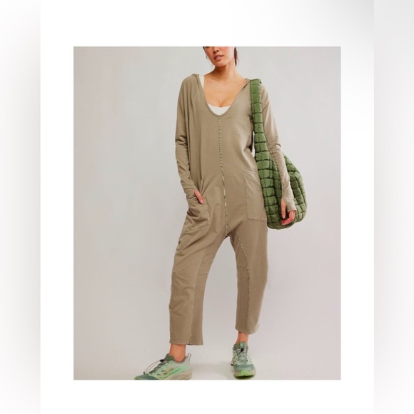 FP Movement by Free People Pants - NWT Free People FP Movement Long Sleeve Hot Shot Onesie